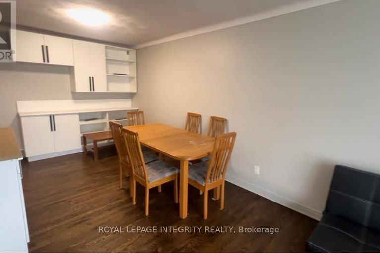 29064005/1152-tawney-road/hawthorne-meadows/ottawa/ontario/K1G1B6_15