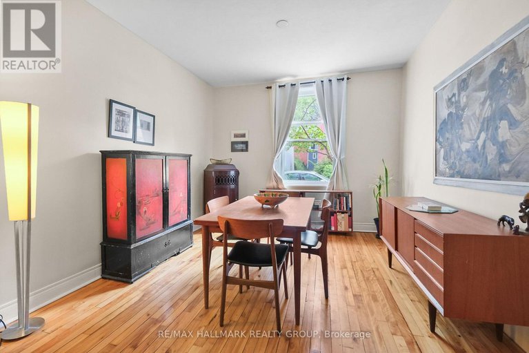 28774423/230-booth-street/west-centre-town/ottawa/ontario/K1R7J6_15