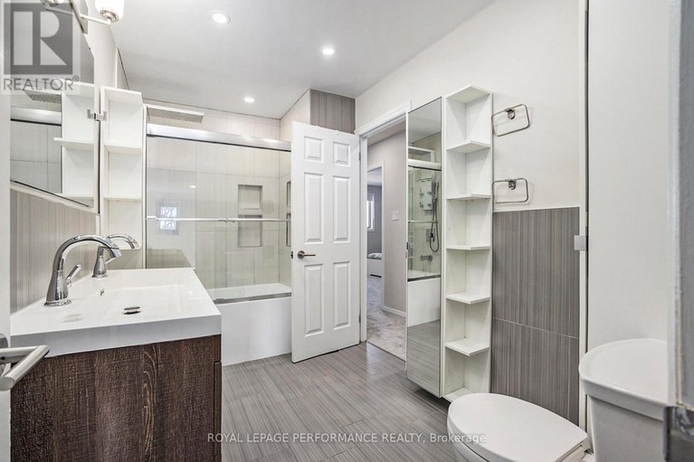 29524227/56-ipswich-terrace/morgans-grantsouth-march/ottawa/ontario/K2K2R3_24