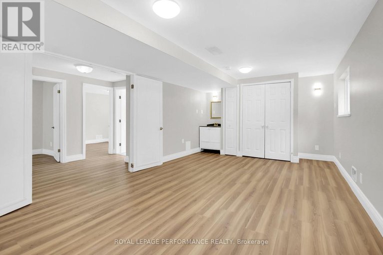 28620608/16-wareham-street/bells-corners/ottawa/ontario/K2H6P8_13