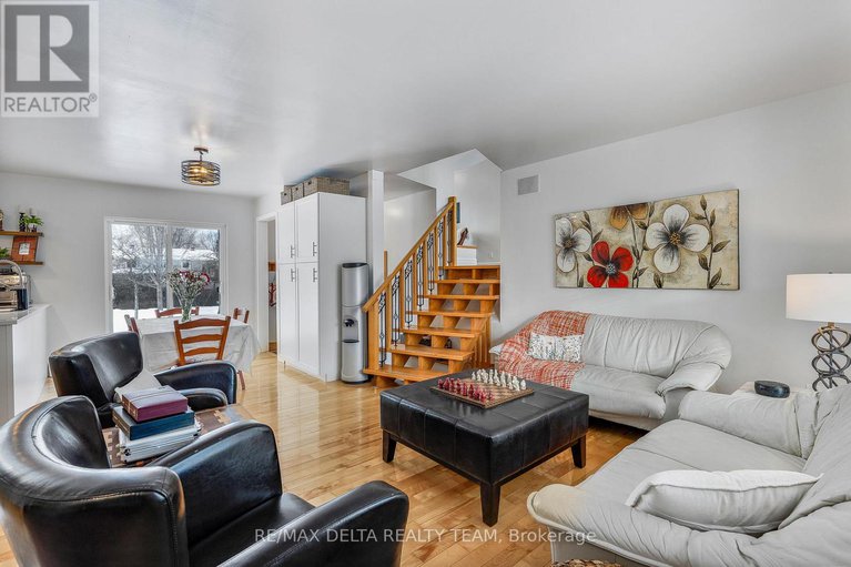 29348582/261-agathe-street/clarencerockland-twp/clarence-rockland/ontario/K4K1K7_4