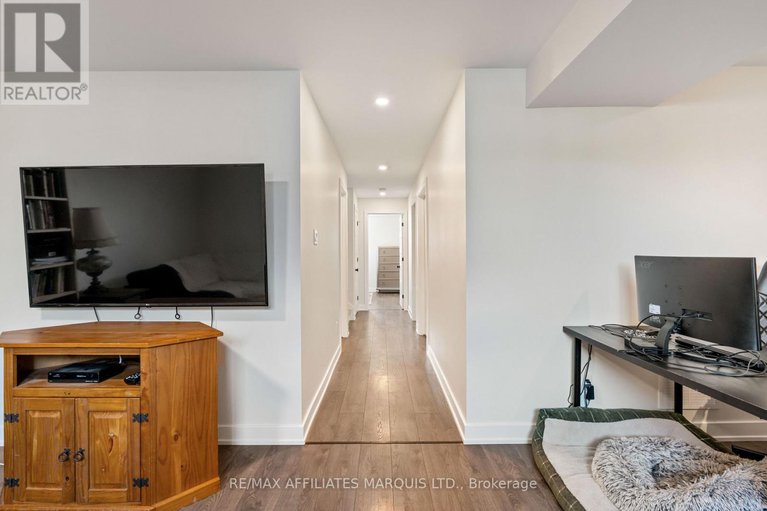 29391594/106-bishop-street-s/alexandria/north-glengarry/ontario/K0C1A0_24