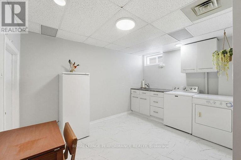 29302565/333-bonavista-street/town-of-rockland/clarence-rockland/ontario/K4K1N7_20