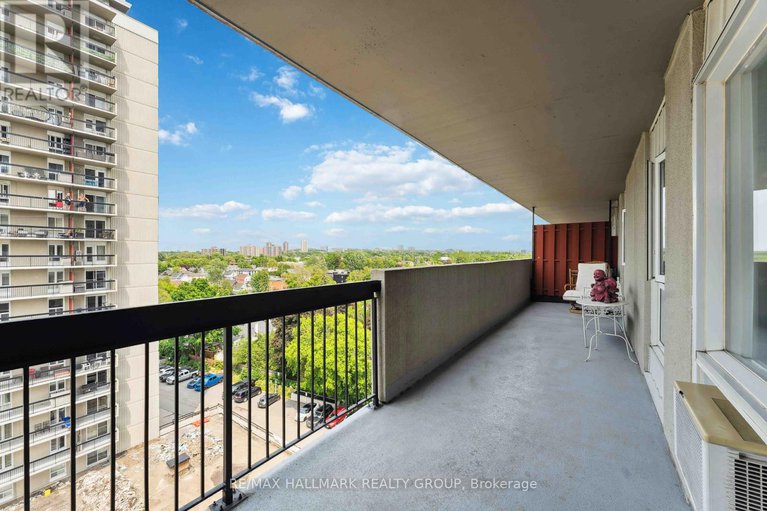 28414762/158c-mcarthur-avenue-s/vanier/ottawa/ontario/K1L8E7_21