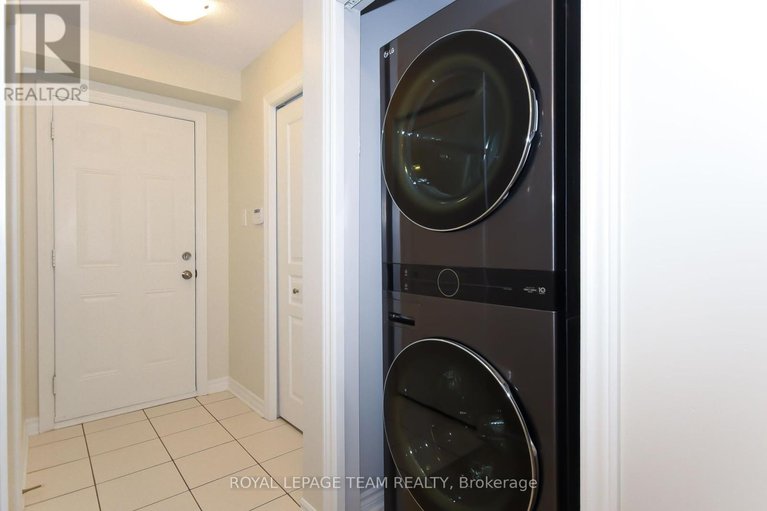 28917625/28-200-pembina-private/riverside-southgloucester-glen/ottawa/ontario/K4M0G7_19