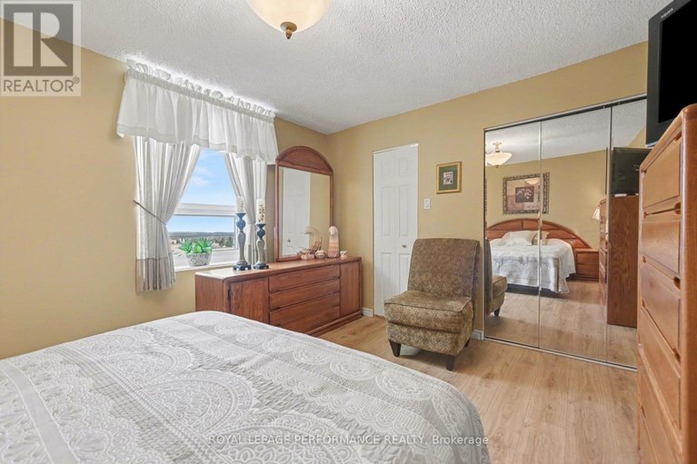 29476662/1505-665-bathgate-drive/carson-meadows/ottawa/ontario/K1K3Y4_20