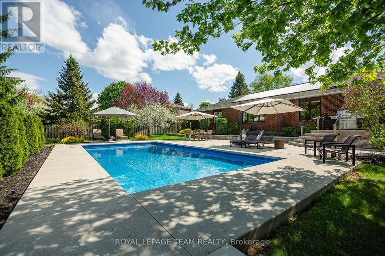 29324370/1085-lena-avenue/manotick-long-island-nicholls-island/ottawa/ontario/K4M1E7_36