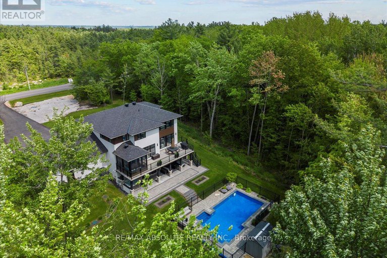 28693954/144-derbeyshire-street/kanata-north-west/ottawa/ontario/K2W0E7_3