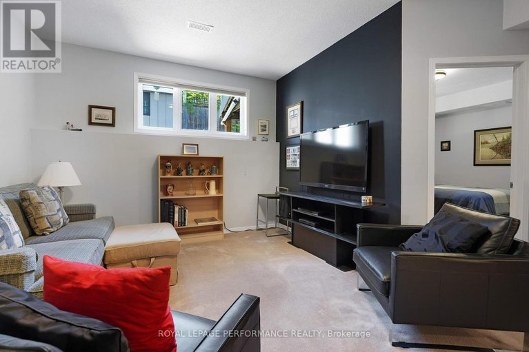 28567960/9-maple-park-private/upper-hunt-club/ottawa/ontario/K1T4A6_29