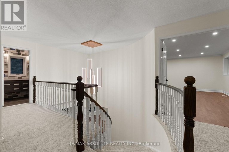 28975181/6-howard-court/hearts-desire/ottawa/ontario/K2J3Z8_14