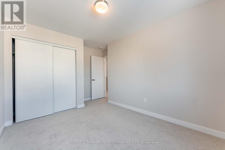 28161394/834-bascule-place/btwn-franktown-rd-fallowfield-rd/ottawa/ontario/K0A2Z0_26