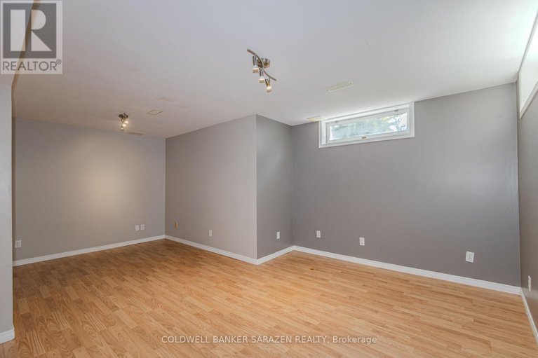 28920513/182-windhurst-drive/barrhaven-east/ottawa/ontario/K2G6J4_43