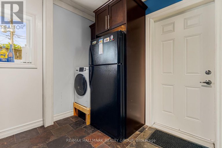 28642748/16-halliday-street/brockville/brockville/ontario/K6V3N9_16