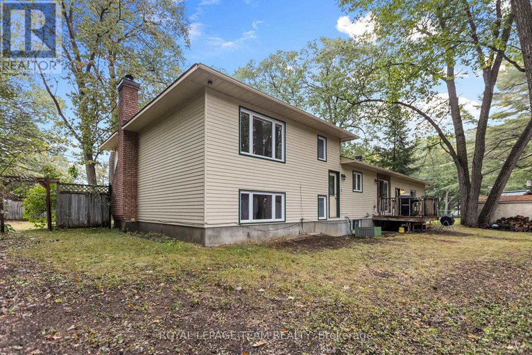 28906375/126-constance-bay-road/constance-bay/ottawa/ontario/K0A3M0_38