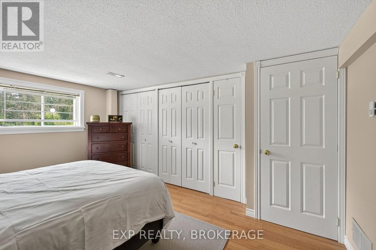 28599608/1500-blakeys-point-road/augusta-twp/augusta/ontario/K0E1T0_30