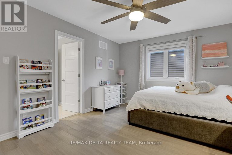 29093944/405-hepatica-way/avalon-west/ottawa/ontario/K4A1G3_23