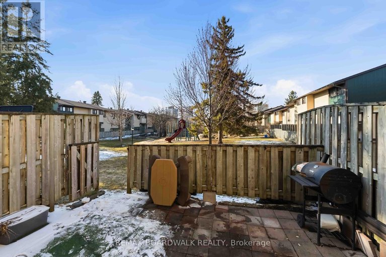 29576237/1707-meadowbrook-road/pineview/ottawa/ontario/K1B4W6_20