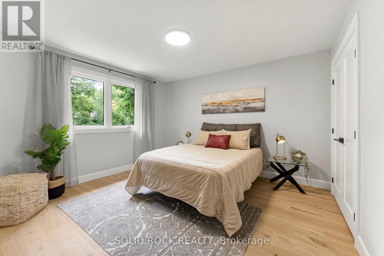 28967267/210-carleton-avenue/ottawa-westtunneys-pasture/ottawa/ontario/K1Y0J3_23
