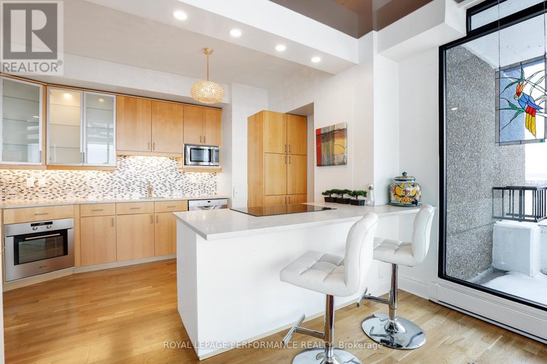 29103488/ph3-370-dominion-avenue/westboro-west/ottawa/ontario/K2A3X4_15