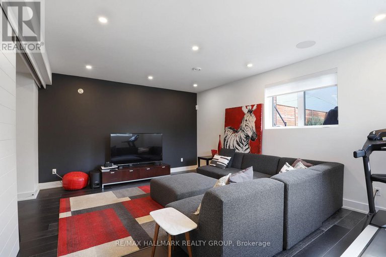 28843847/2154-rice-avenue/woodroffe/ottawa/ontario/K2A0C4_36