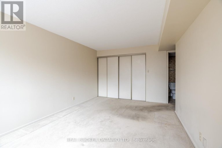 28590903/1402-151-bay-street/ottawa-centre/ottawa/ontario/K1R7T2_20