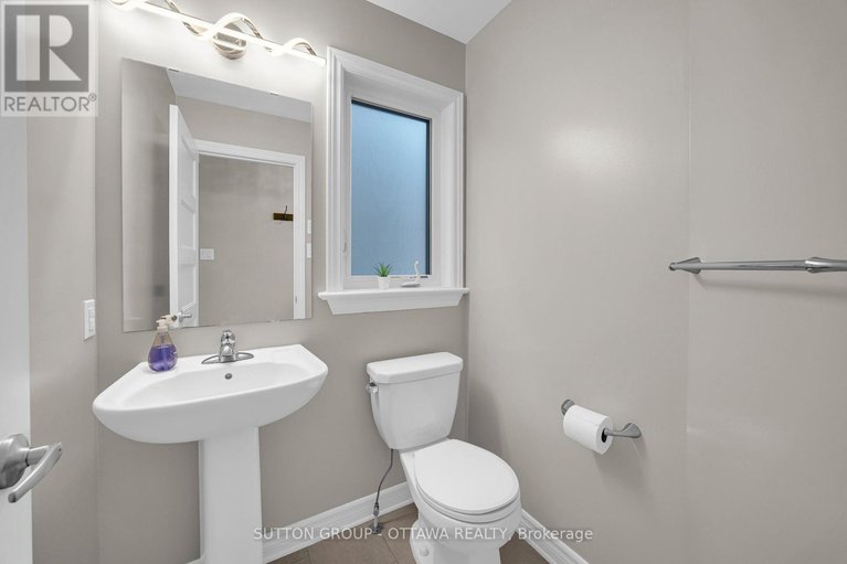 28813100/412-odessa-way/cedargrovefraserdale/ottawa/ontario/K2J5X7_42