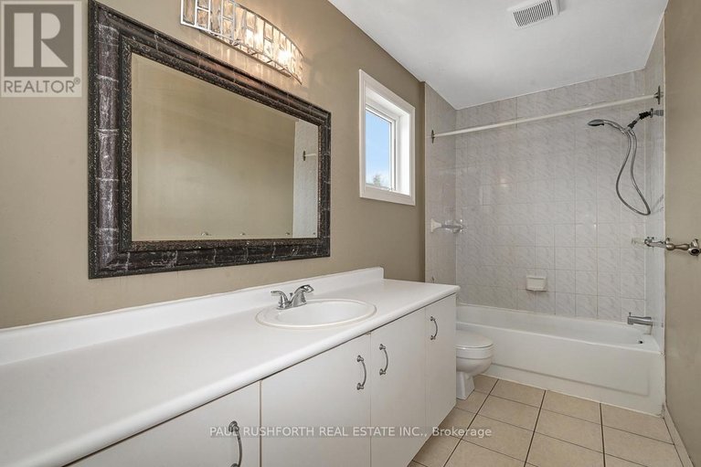 29467205/121-porcupine-trail/dunrobin-shores/ottawa/ontario/K0A1T0_22