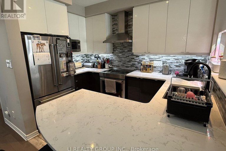 29416136/821-cedar-creek-drive/blossom-parkkemp-parkfindlay-creek/ottawa/ontario/K1T0B3_16