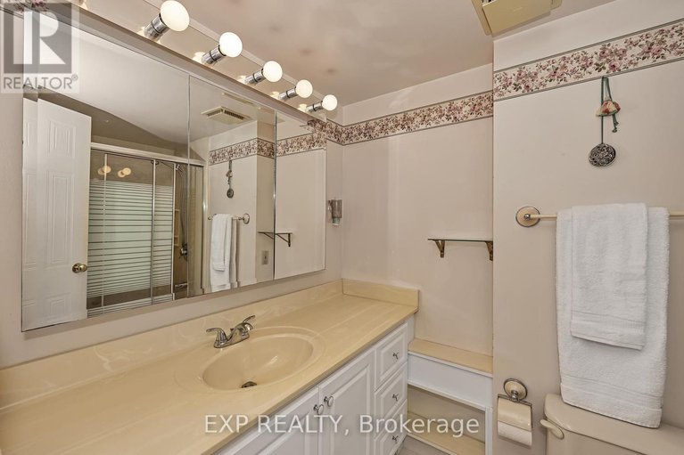 28632466/712-80-sandcastle-drive/leslie-park/ottawa/ontario/K2H9E7_21