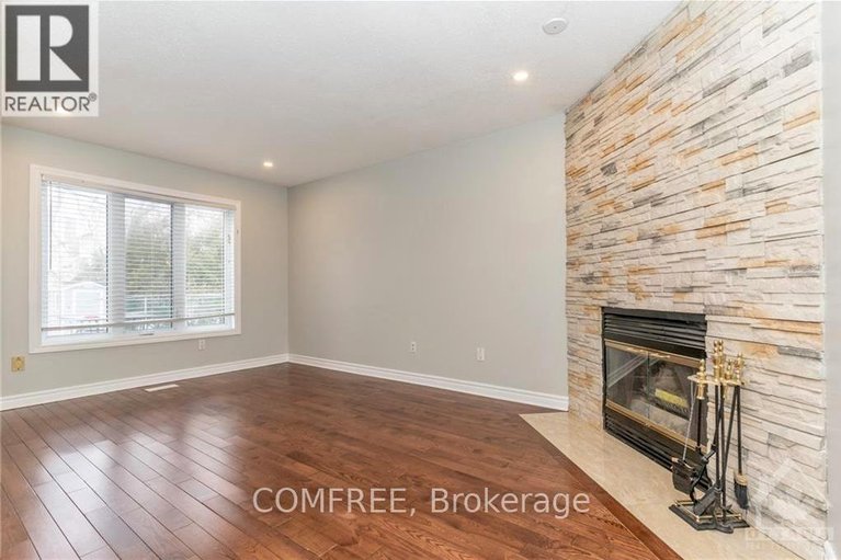 28722472/152-twyford-street/hunt-club/ottawa/ontario/K1V0V7_7