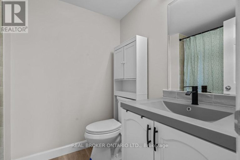 29093089/10-293-aquaview-drive/avalon-east/ottawa/ontario/K4A0B6_29