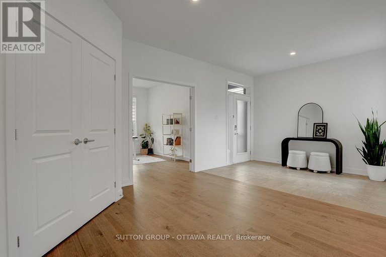 28461424/908-duxbury-lane/riverside-southgloucester-glen/ottawa/ontario/K4M0M3_4