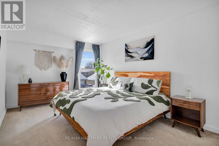 29329548/129-3445-uplands-drive/hunt-club/ottawa/ontario/K1V9N5_18