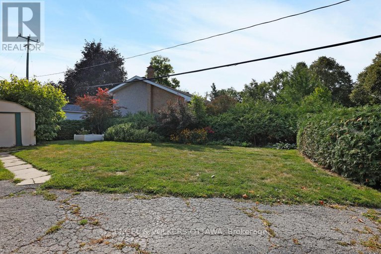 28847958/814-pleasant-park-road/elmvale-acres/ottawa/ontario/K1G1Y9_21