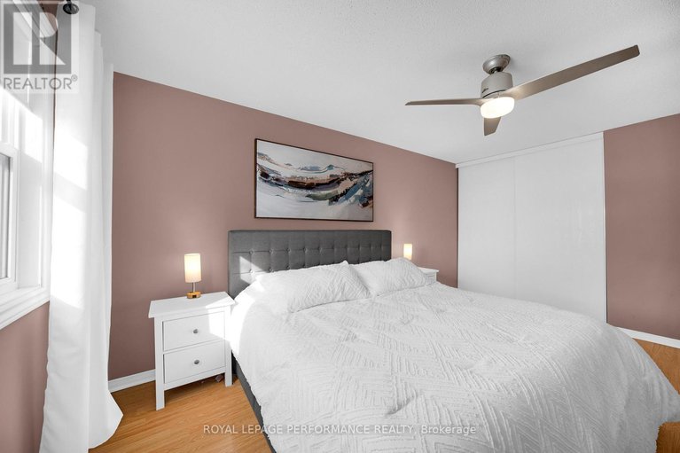 29366991/1557-verchere-street/chateauneuf/ottawa/ontario/K1C7C7_28