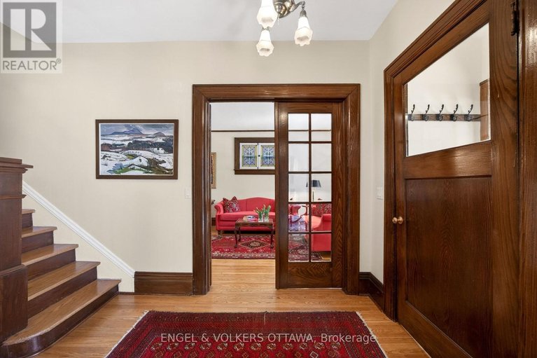 29643099/23-woodlawn-avenue/glebe/ottawa/ontario/K1S2S8_5