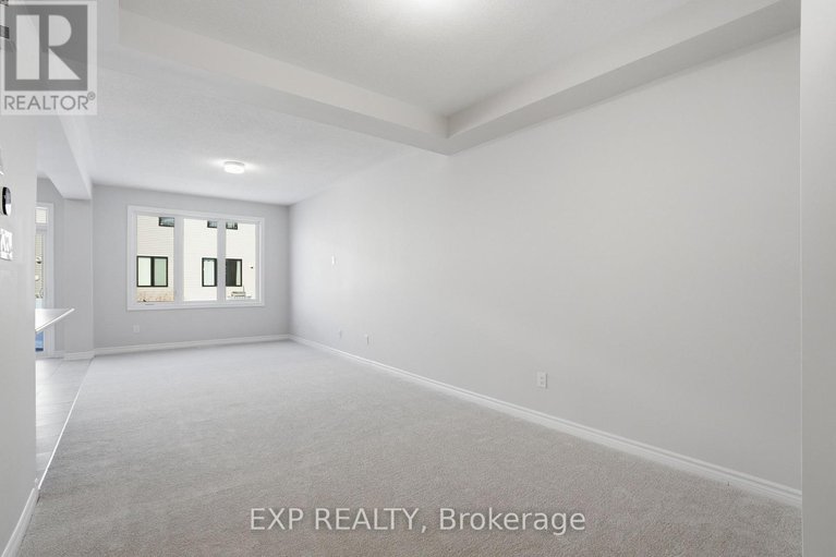 29366734/714-derreen-avenue/stittsville-north/ottawa/ontario/K2S2Y7_7