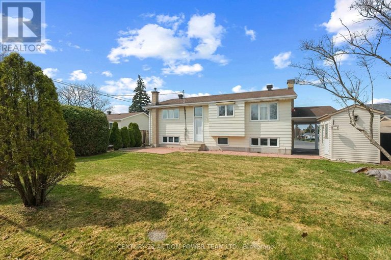 29647357/1535-st-georges-street/bilberry-creekqueenswood-heights/ottawa/ontario/K1E1R1_47