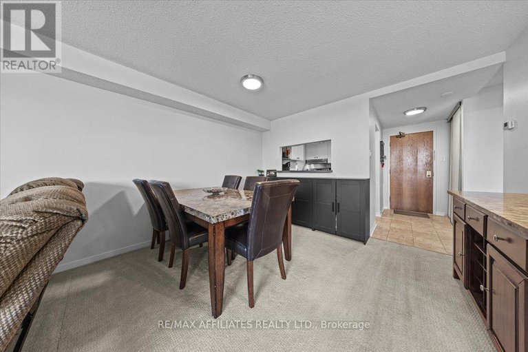 28525665/613-80-sandcastle-drive/leslie-park/ottawa/ontario/K2H9E7_29