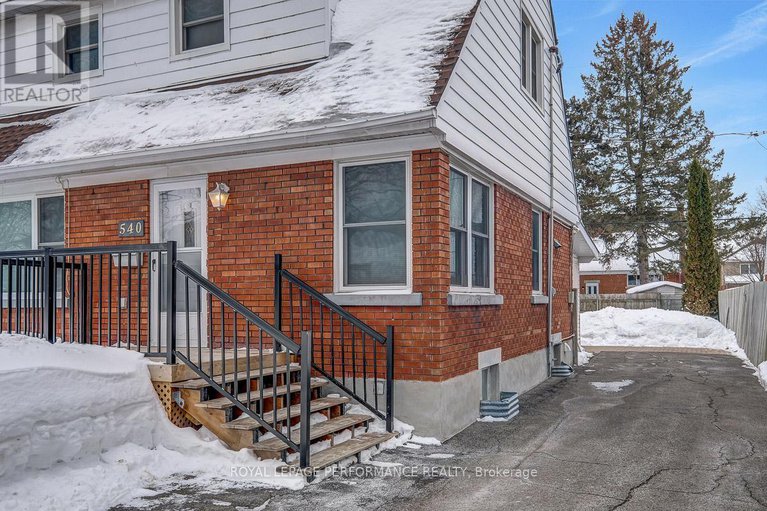 29403056/540-alesther-street/overbrookcastle-heights/ottawa/ontario/K1K1J3_3