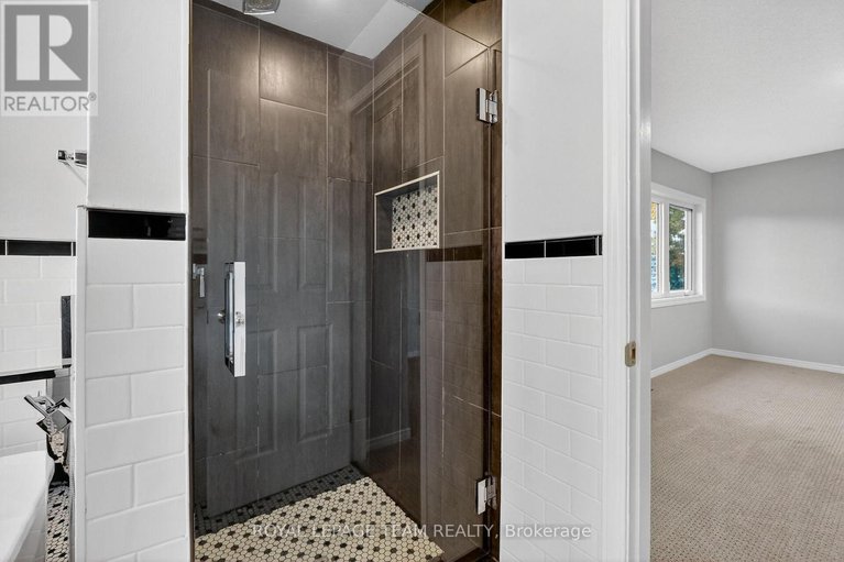 29190143/1475-york-mills-drive/fallingbrookridgemount/ottawa/ontario/K4A2N5_37