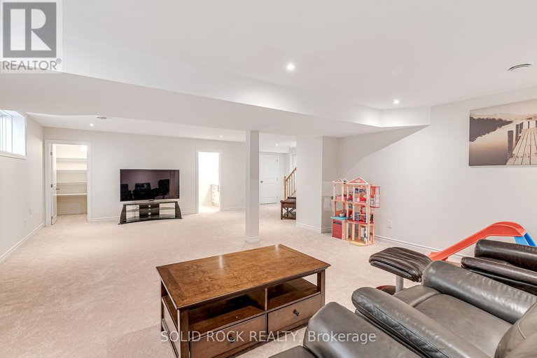 28518234/326-memorial-grove/riverside-southgloucester-glen/ottawa/ontario/K1X0C8_39