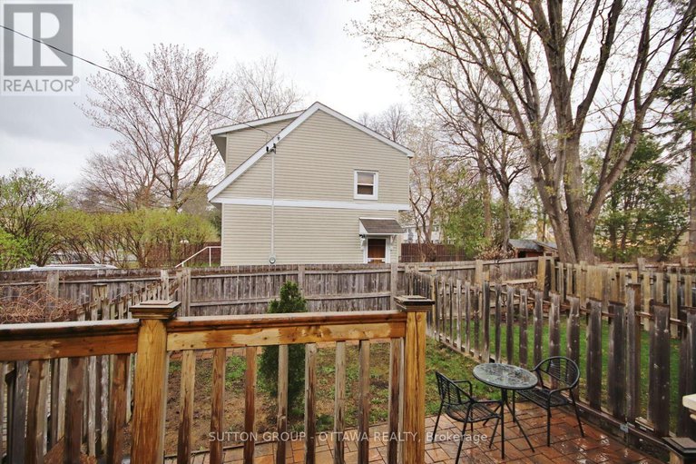 28983773/1267-shillington-avenue/carlington/ottawa/ontario/K1Z8A1_49
