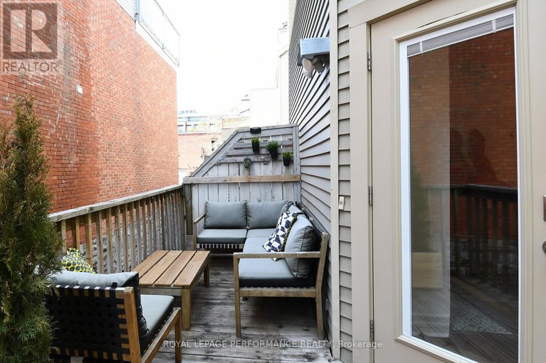 28634698/194-charlotte-street/sandy-hill/ottawa/ontario/K1N8K9_26