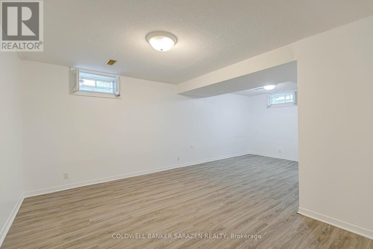 28624052/2833-mozart-court/emerald-woodssawmill-creek/ottawa/ontario/K1T2P6_39