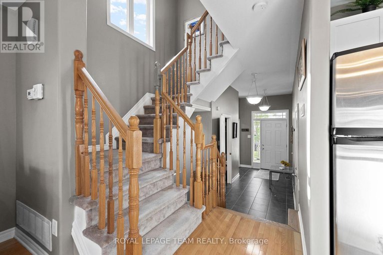 28633299/1879-arrowgrass-way/notting-hillsummerside/ottawa/ontario/K4A0C9_19