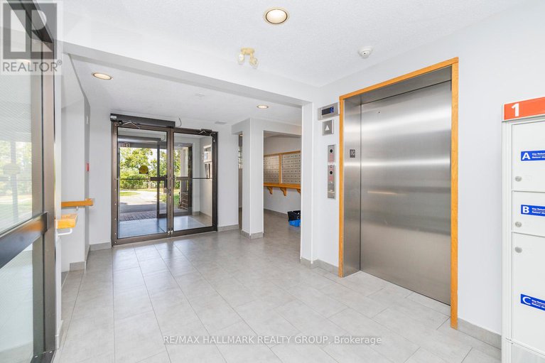 28773120/203-345-centrum-boulevard/bilberry-creekqueenswood-heights/ottawa/ontario/K1E3W9_22