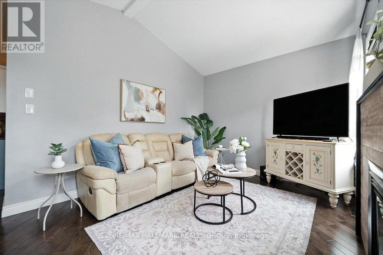 29031425/1026-fieldfair-way/notting-hillsummerside/ottawa/ontario/K4A0E2_17