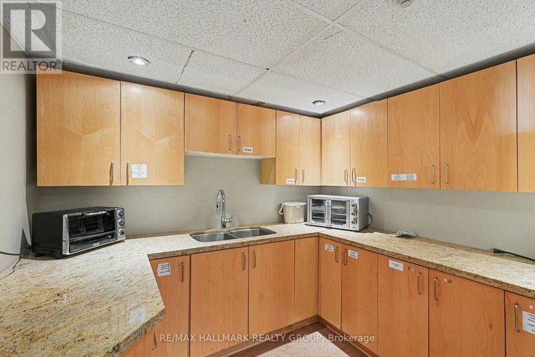 29358545/315-205-bolton-street/lower-townbyward-market/ottawa/ontario/K1N1K7_26