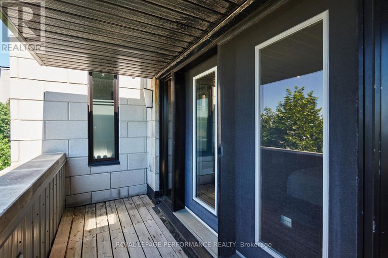 28573651/805-kingsmere-avenue/mckellar-heightsglabar-park/ottawa/ontario/K2A3J8_27